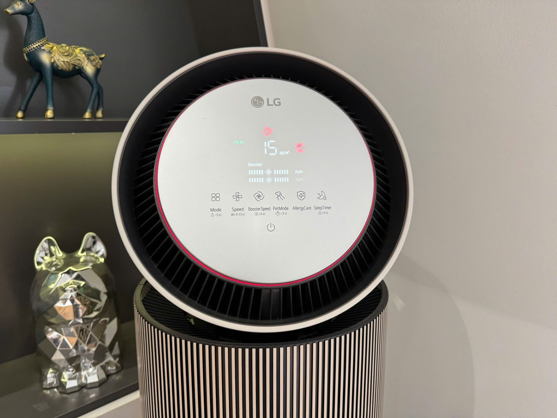 Cách hạn chế bụi mịn và ô nhiễm không khí trong không gian sống