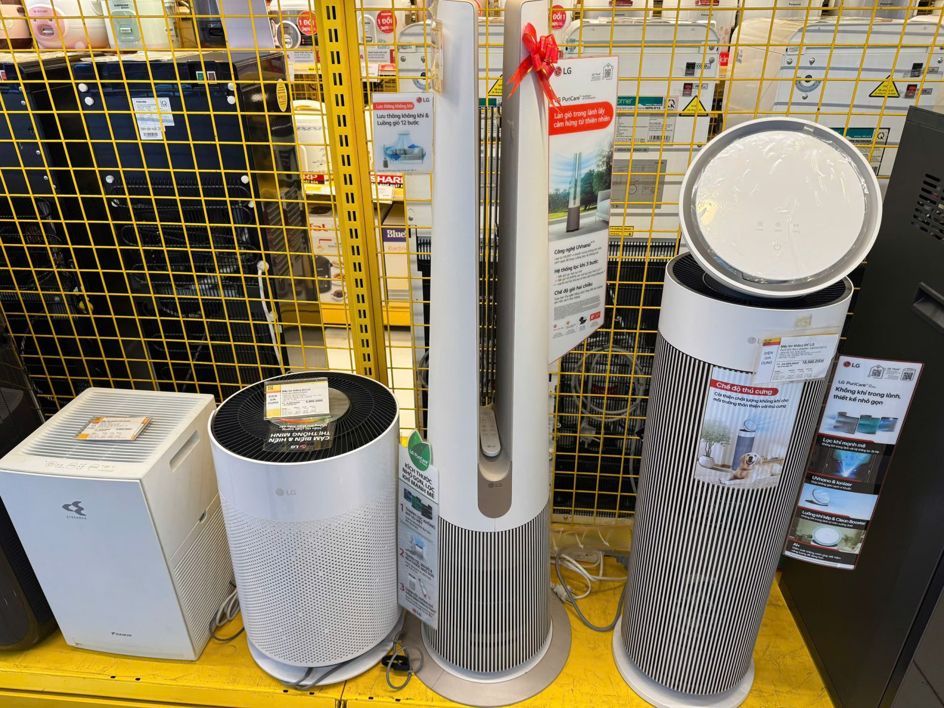 Máy lọc không khí “cháy hàng” tại Hà Nội khi ô nhiễm chạm ngưỡng báo động