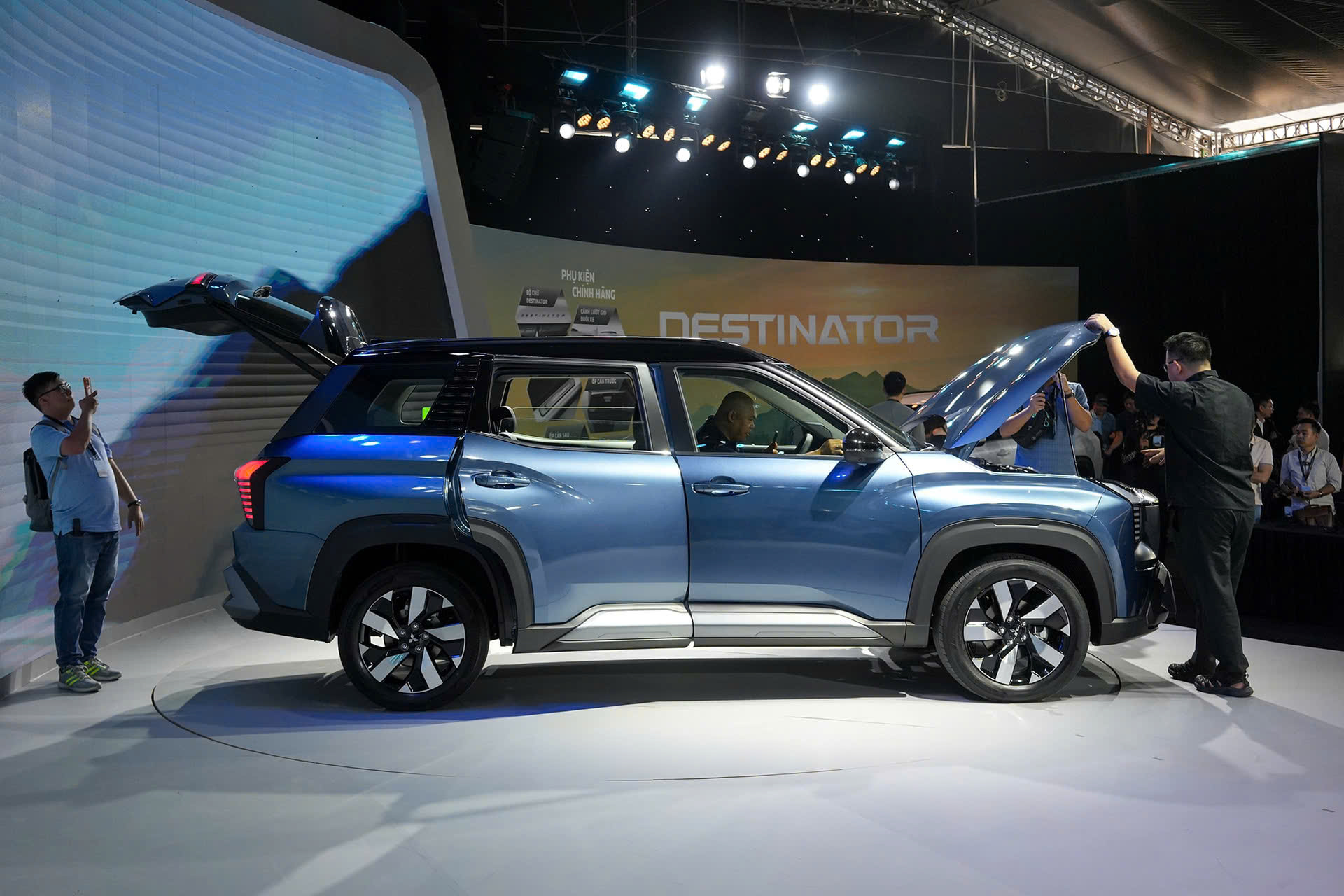 Thị trường ô tô vào giai đoạn nước rút cuối năm