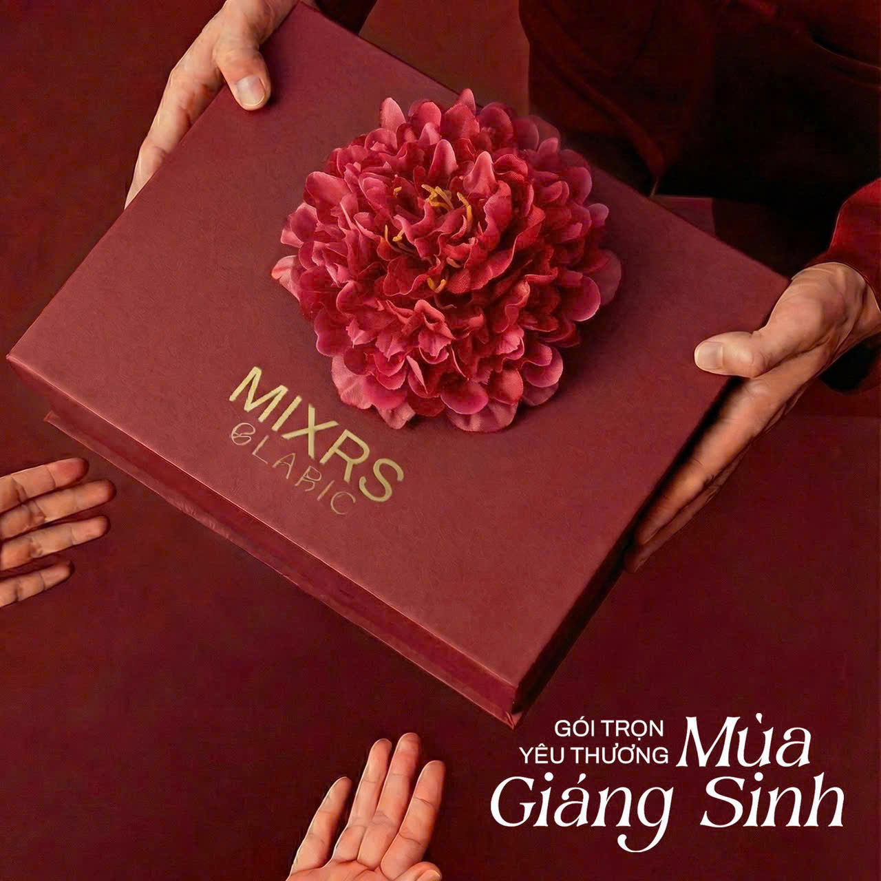 Set quà Giáng sinh kích cầu cận Tết, trải nghiệm người tiêu dùng thành “đòn bẩy” bán hàng