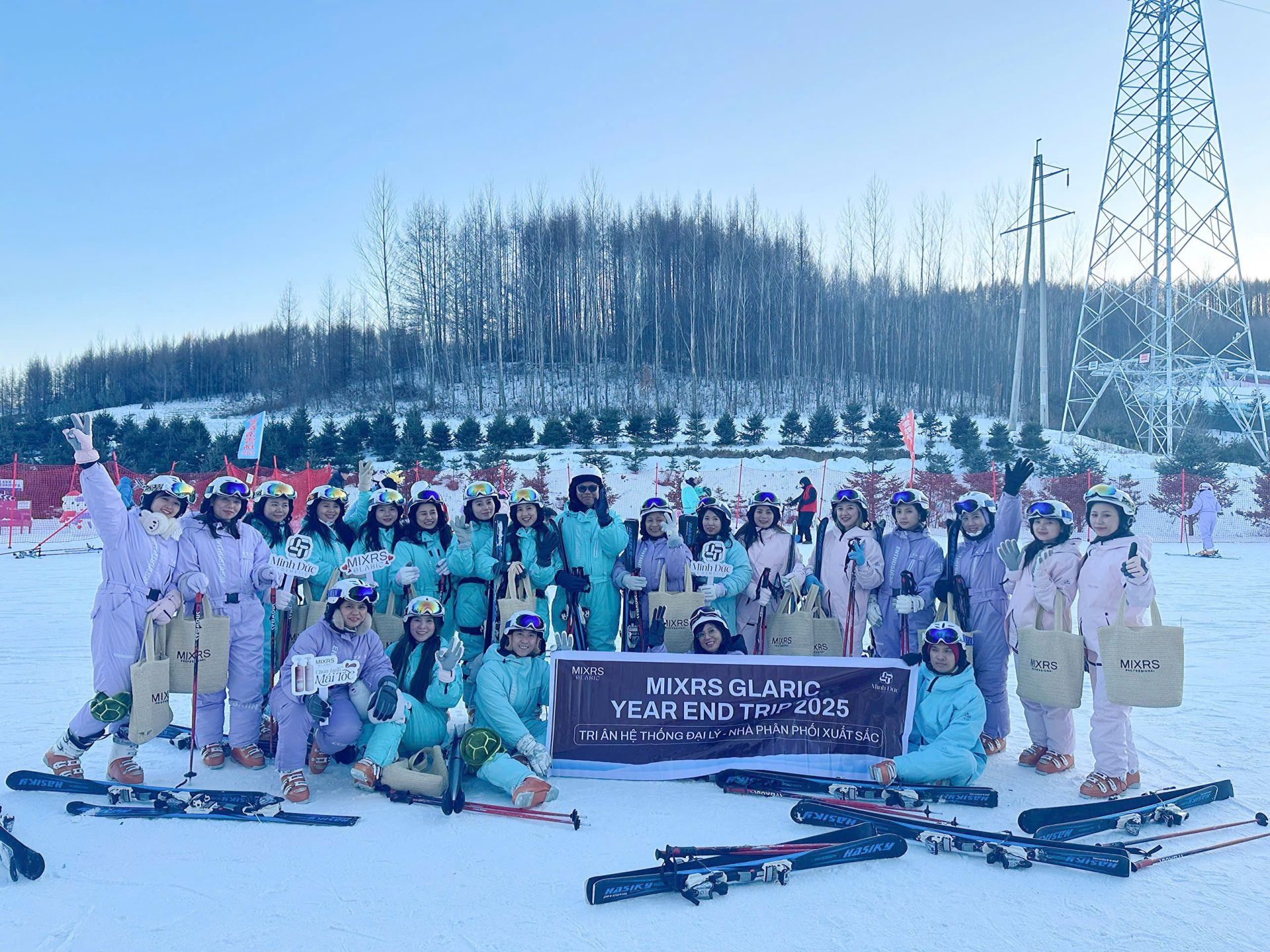 Mixrs Glaric tổ chức chuyến du lịch Giáng sinh tại Cáp Nhĩ Tân, Trung Quốc, tri ân các nhà phân phối và đại lý xuất sắc. (Ảnh: Mixrs Glaric)