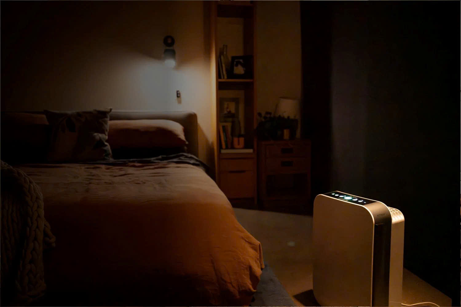 Máy lọc không khí thực sự lọc được bụi mịn PM2.5 hay chỉ là "cú lừa vĩ đại" để móc túi tiền dân thành phố?