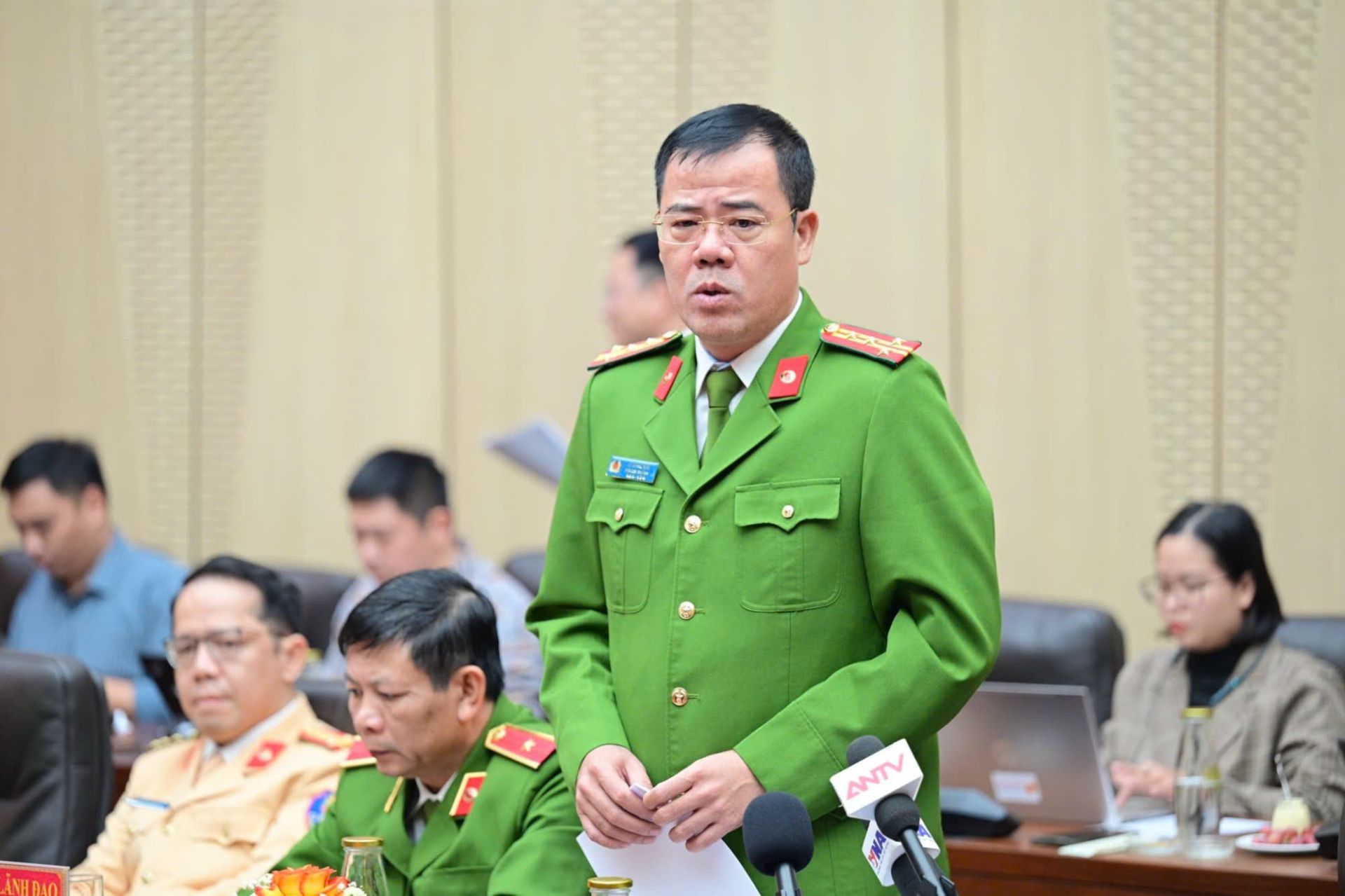 Đại t&aacute; L&ecirc; Khắc Sơn tại họp b&aacute;o. (Ảnh: Đ&igrave;nh Hiếu)