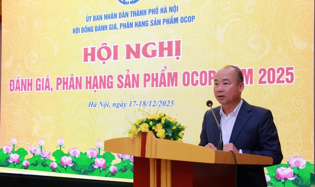 Ph&oacute; Gi&aacute;m đốc Sở N&ocirc;ng nghiệp v&agrave; M&ocirc;i trường H&agrave; Nội Nguyễn Đ&igrave;nh Hoa ph&aacute;t biểu tại hội nghị. Ảnh: VGP/Thiện T&acirc;m
