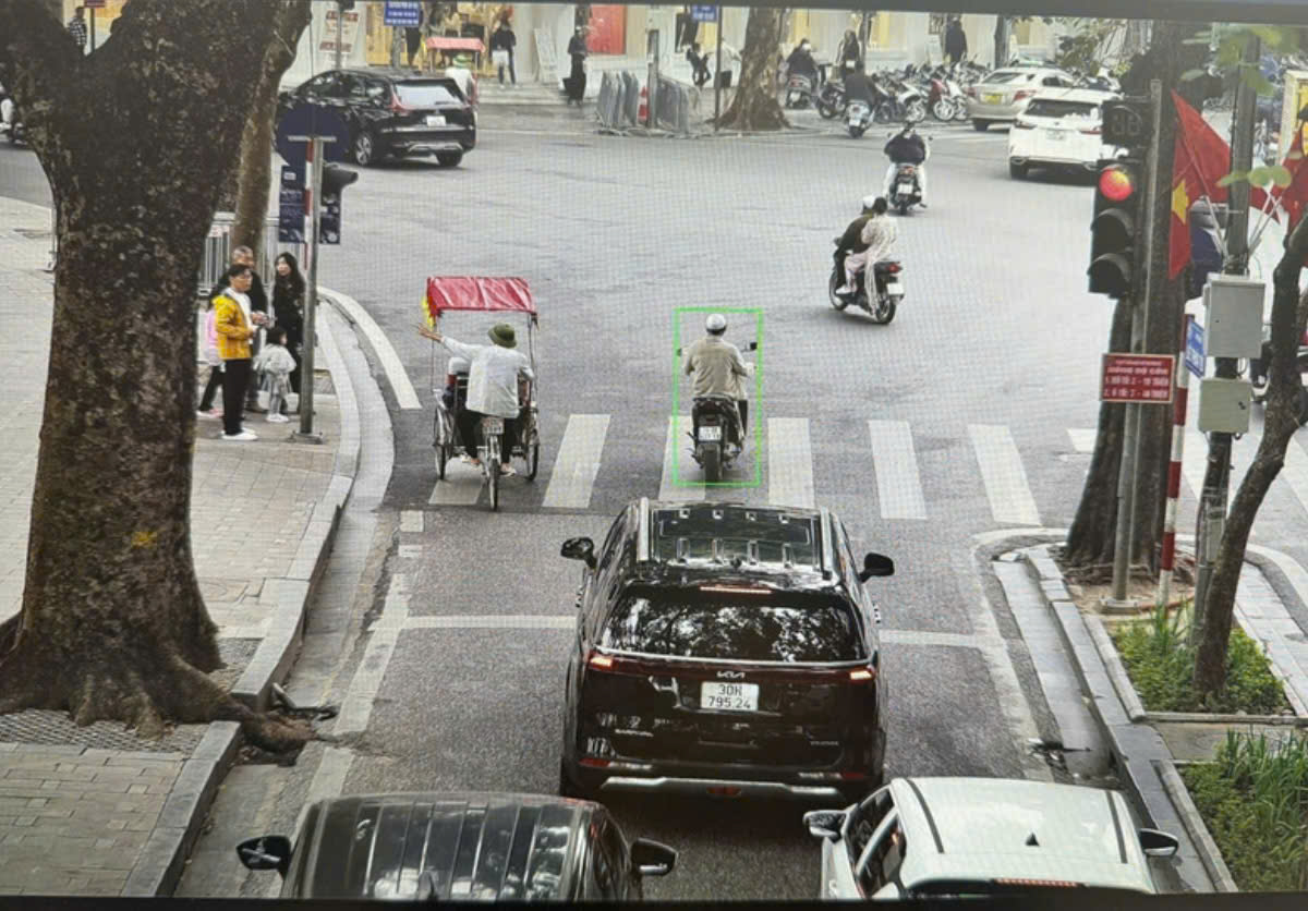 Camera AI phát hiện vi phạm giao thông, cảnh sát xử phạt theo quy trình nào?