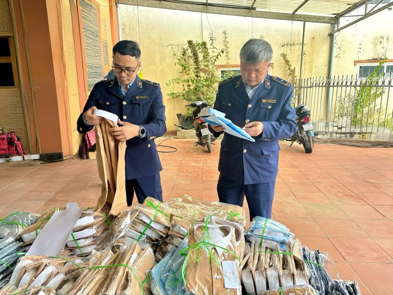 Thái Nguyên: Phát hiện 1.500 sản phẩm không rõ nguồn gốc bán qua mạng xã hội