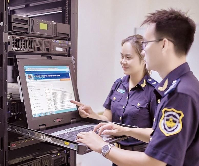 Việc nộp chứng từ điện tử thay thế chứng từ giấy đ&atilde; gi&uacute;p tiết kiệm nhiều thời gian v&agrave; chi ph&iacute;