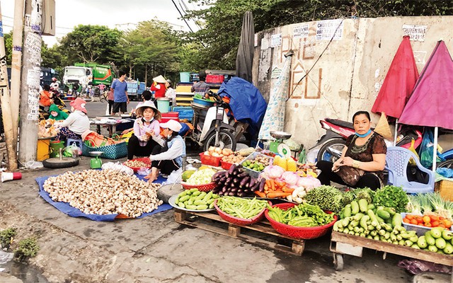 Giải tỏa dứt điểm ‘chợ cóc’, điểm kinh doanh tự phát