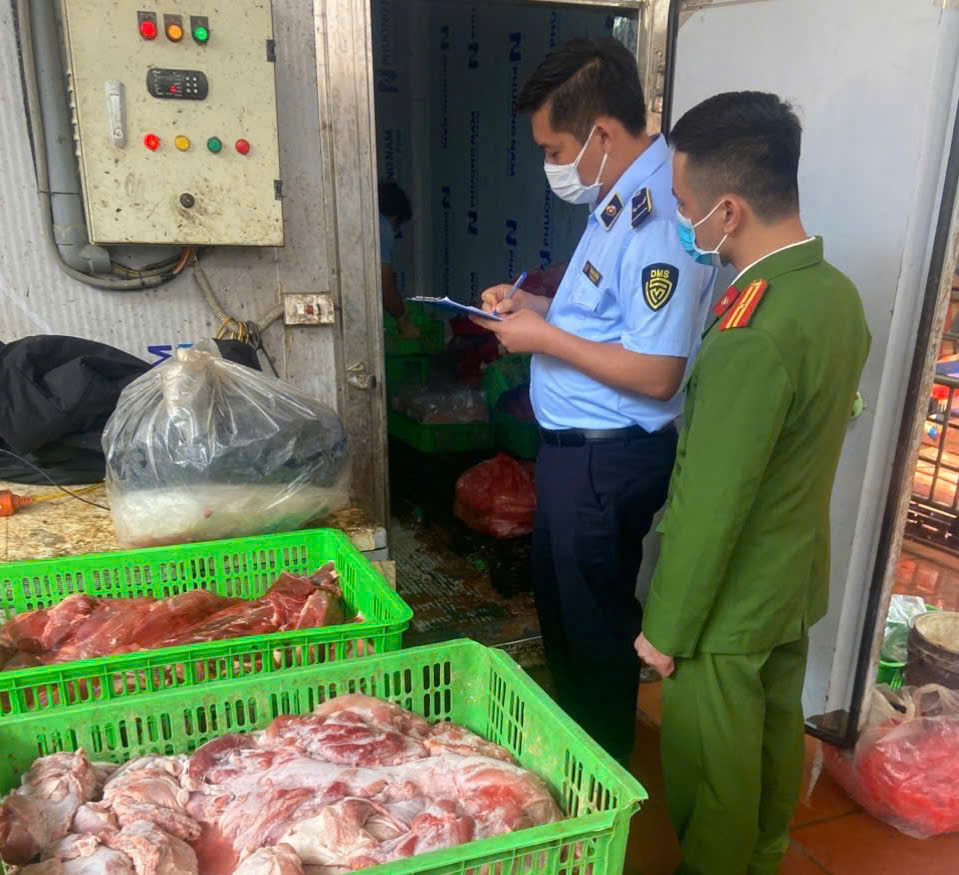 Vì sao thực phẩm bẩn vẫn có “đất sống” trên thị trường?