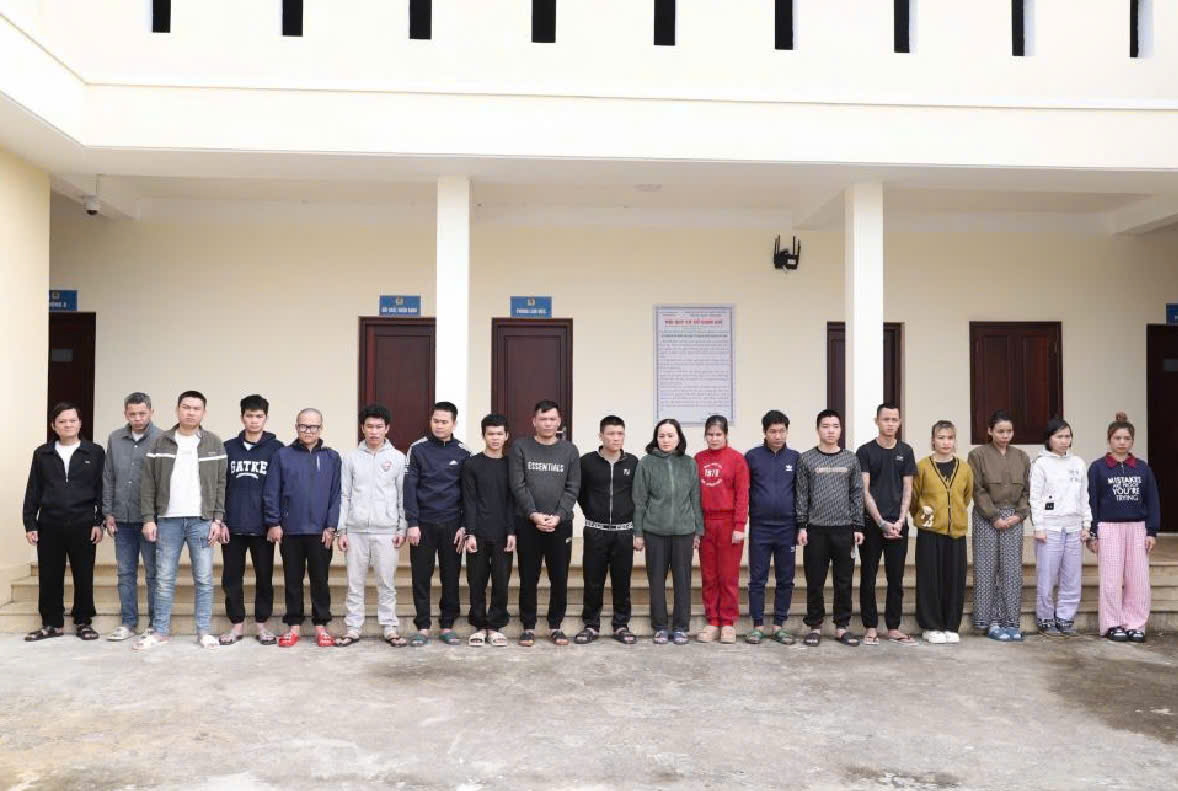 Bóc gỡ đường dây lừa đảo xuyên quốc gia, bắt giữ 22 đối tượng