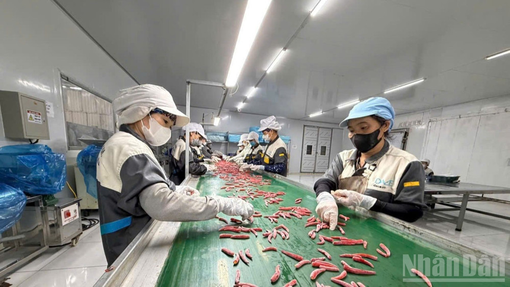 Bình quân một tháng có 18,9 nghìn doanh nghiệp rút lui khỏi thị trường