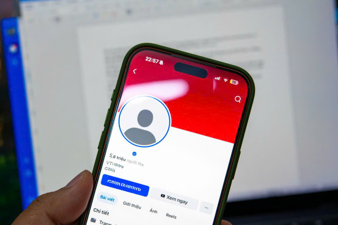 Meta phản hồi gì về hàng loạt fanpage “triệu like” trên Facebook bị “bay màu”?