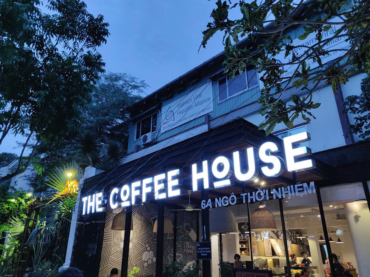 The Coffee House lên tiếng về lo ngại liên quan vụ 130 tấn thịt lợn bệnh