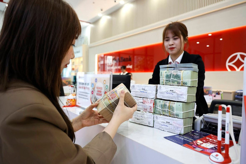 Tăng trưởng tín dụng 2026 khoảng 15%, hướng dòng vốn vào sản xuất