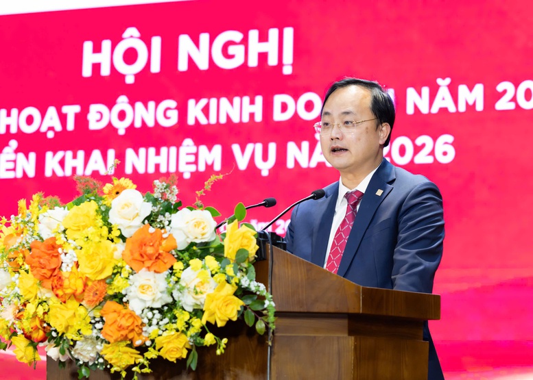 Đồng ch&iacute; T&ocirc; Huy Vũ - B&iacute; thư Đảng ủy, Chủ tịch Hội đồng th&agrave;nh vi&ecirc;n Agribank - Ảnh: VGP