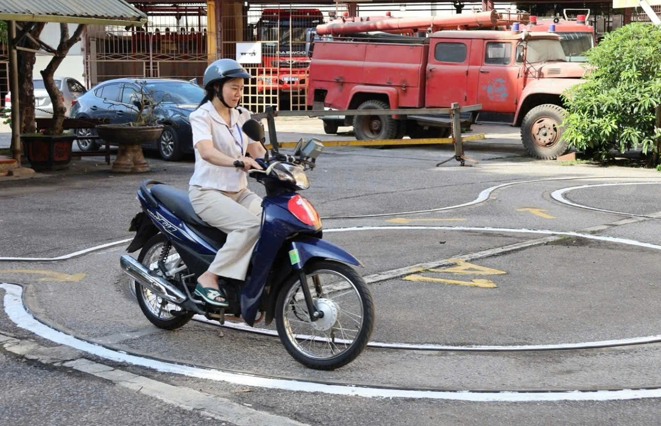 Sát hạch bằng lái xe mô tô: Bỏ phương án thi hình tổng hợp số 2