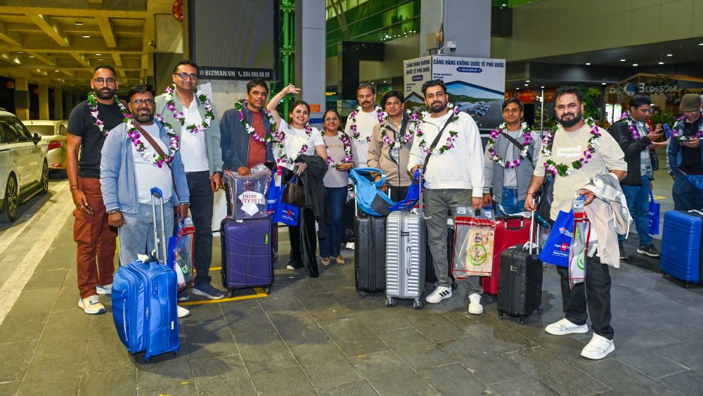 Du kh&aacute;ch Ấn Độ đến Việt Nam dịp cuối năm.