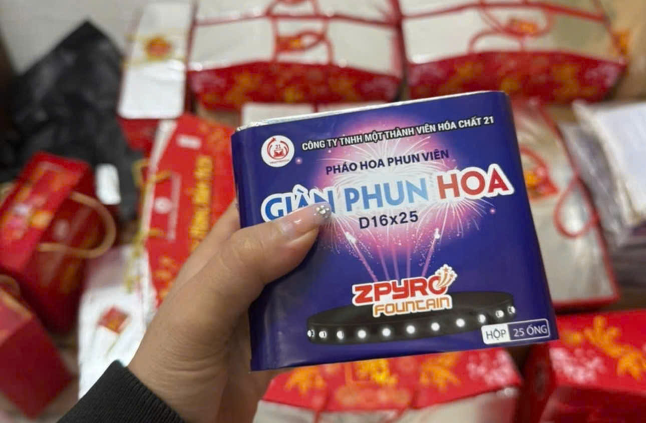 Pháo hoa Tết bị “hét” giá, có loại đắt gấp 3 lần