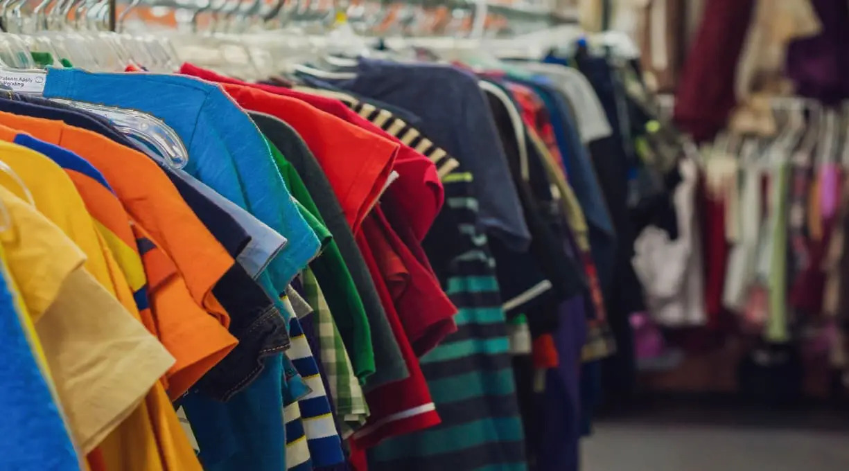 Người trẻ ngày càng chuộng mua sắm đồ đã qua sử dụng