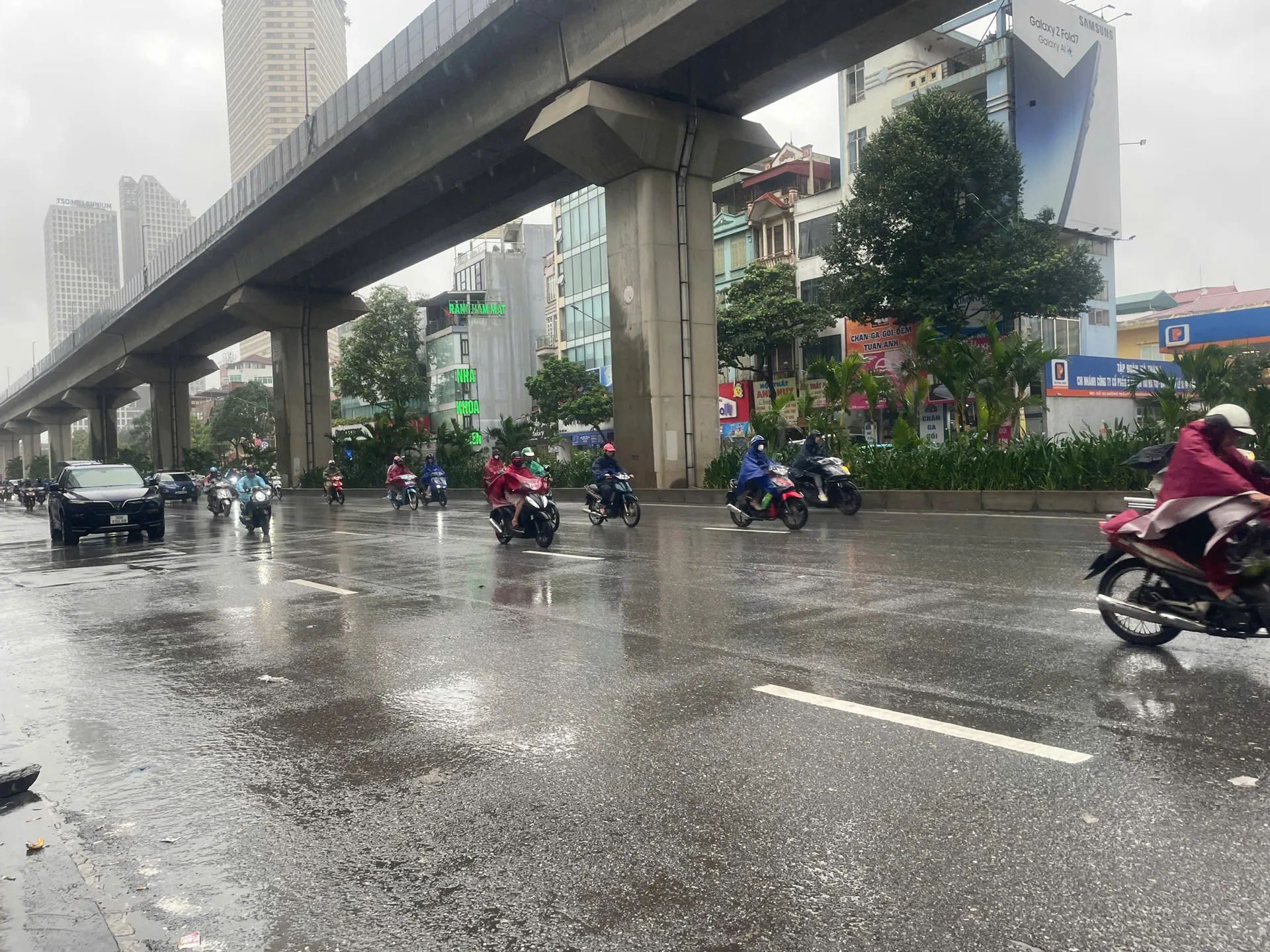 Thời tiết ngày 6/2: Bắc Bộ mưa phùn, sương mù kéo dài, không khí lạnh tăng cường