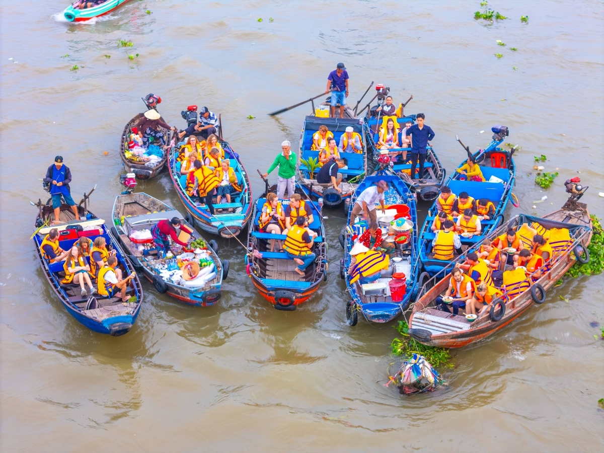 Việt Nam đón gần 2,5 triệu lượt khách quốc tế trong tháng 1/2026