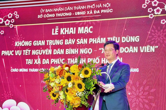 Hà Nội khai mạc 'không gian trưng bày sản phẩm tiêu dùng phục vụ Tết 2026'