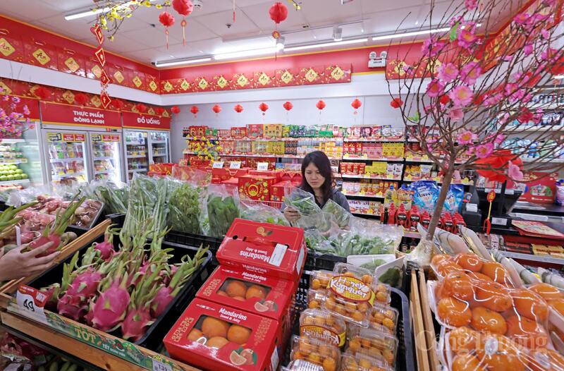 Thị trường hàng hóa mùng 2 tết Bính Ngọ