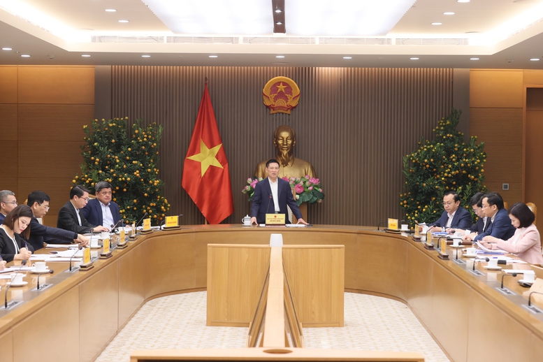 Ph&oacute; Thủ tướng Hồ Đức Phớc: Sử dụng linh hoạt, hiệu quả c&aacute;c c&ocirc;ng cụ, biện ph&aacute;p điều tiết gi&aacute; theo quy định của ph&aacute;p luật về gi&aacute; để kiểm so&aacute;t, b&igrave;nh ổn thị trường - Ảnh: VGP/Trần Mạnh