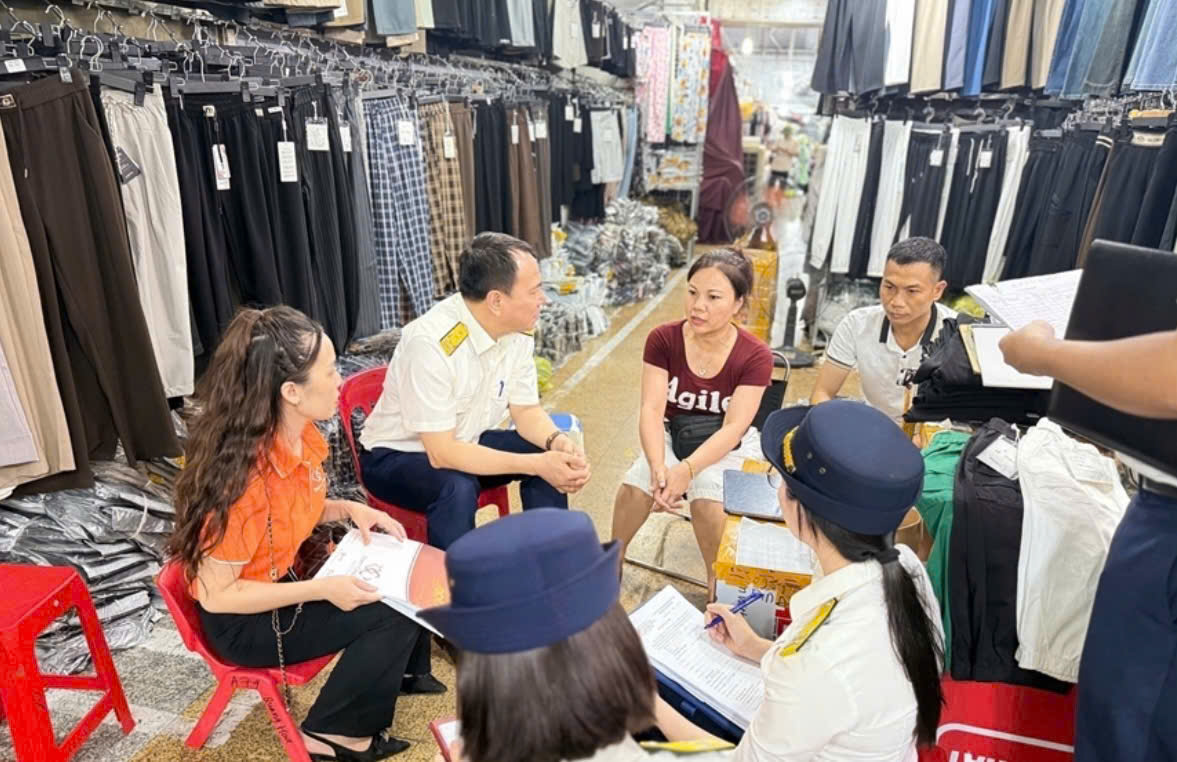 Cá nhân, hộ kinh doanh khai thuế, nộp thuế ở đâu?