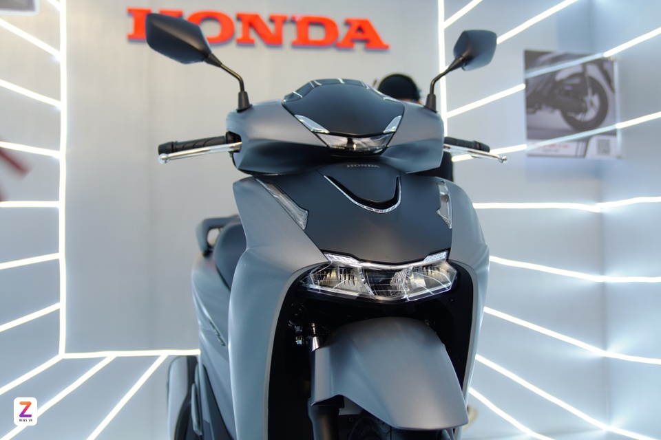 Ô tô Honda bất ngờ tăng tốc, doanh số vọt 26% giữa lúc xe máy giảm sức mua
