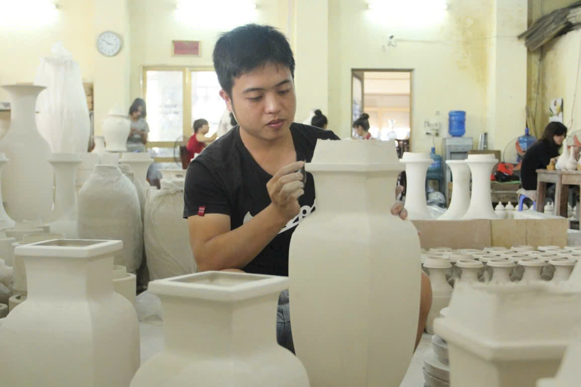 Gốm Bát Tràng khẳng định vị thế trên bản đồ thủ công mỹ nghệ thế giới
