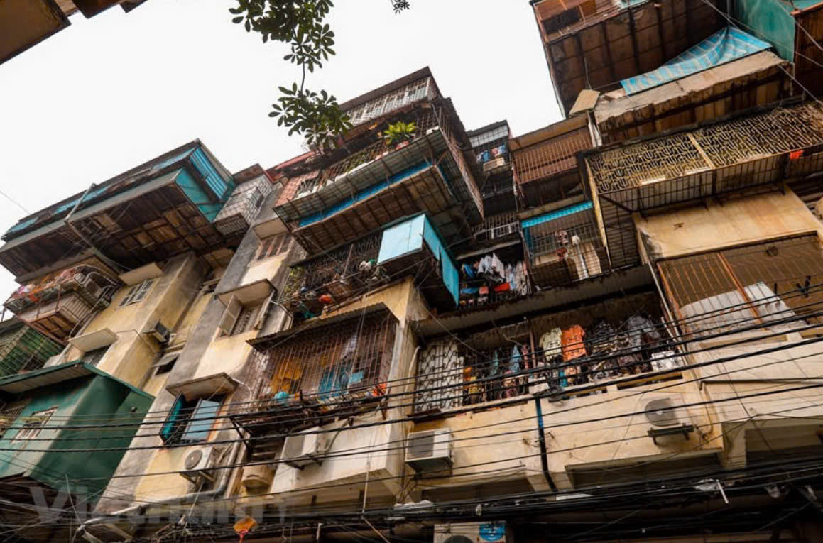 Hà Nội kiểm định toàn bộ chung cư cũ tại phường Kim Liên trong năm 2026