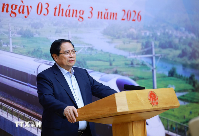 Thủ tướng chủ trì họp Thường trực Chính phủ thúc đẩy triển khai các dự án đường sắt