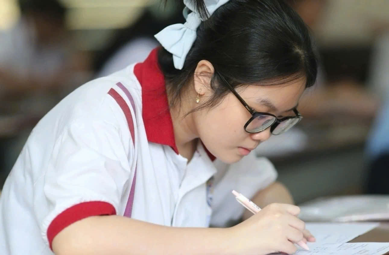 Lịch thi tốt nghiệp THPT 2026 được công bố sớm, thời gian thi rút ngắn so với năm trước