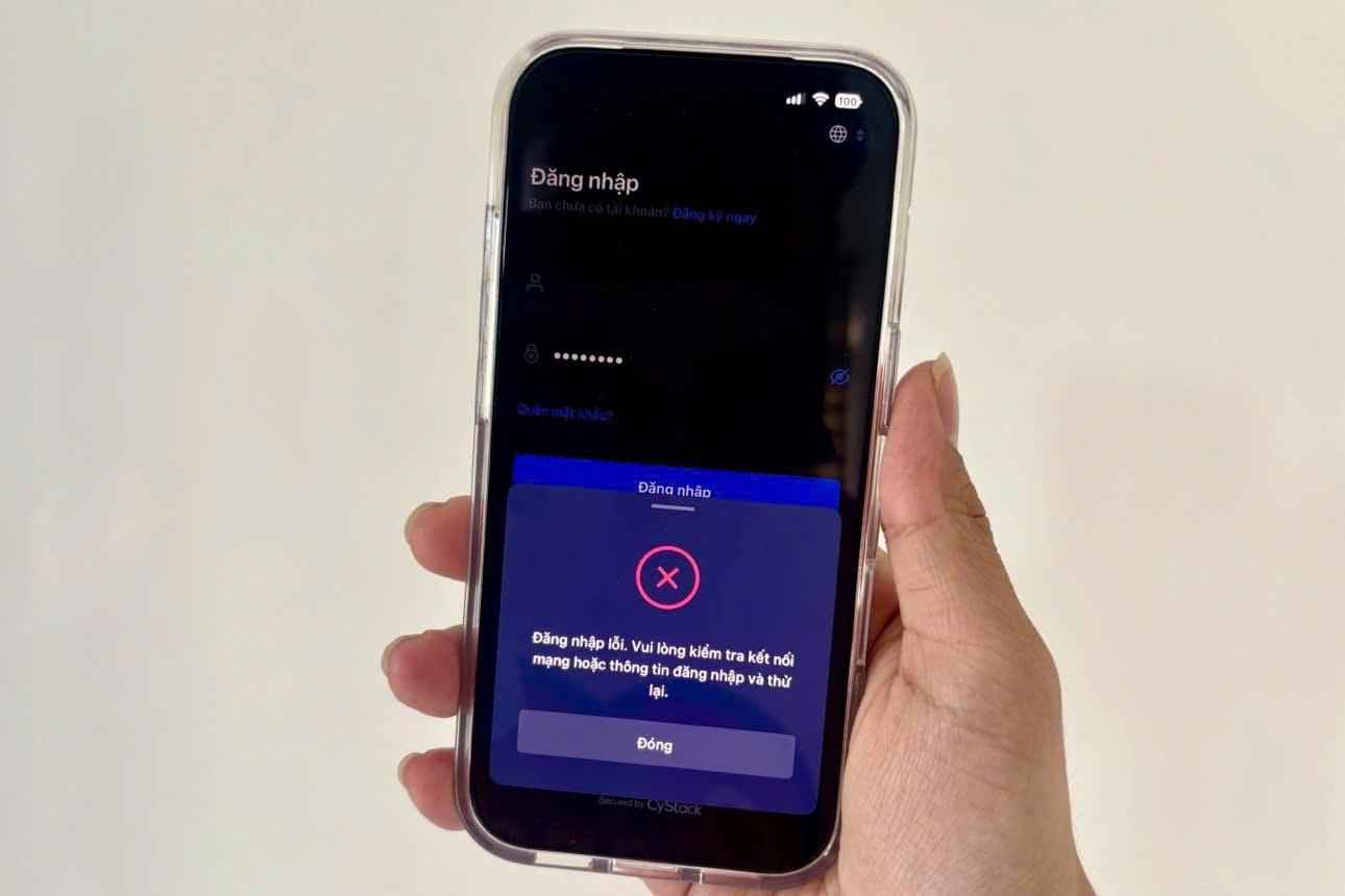 Người dùng phản ánh không thể truy cập ứng dụng ONUS, tài sản “mắc kẹt” trên hệ thống