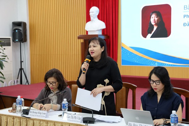 B&agrave; Cao Thị Phi V&acirc;n, Ph&oacute; Gi&aacute;m đốc ITPC ph&aacute;t biểu tại hội thảo