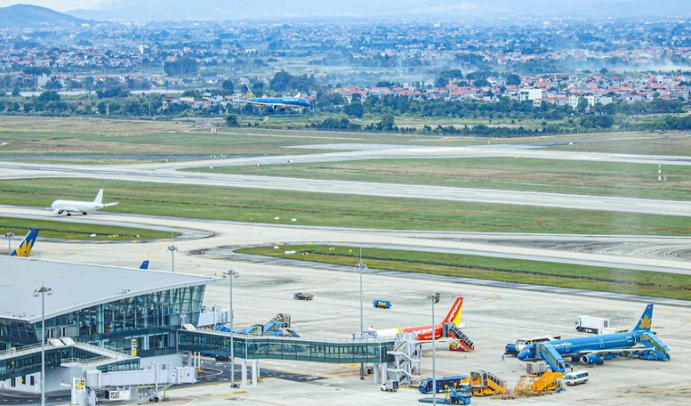 Xây dựng khung quản lý giá vé máy bay linh hoạt