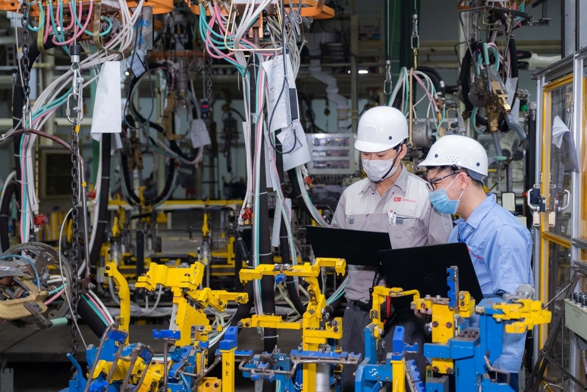 PMI tháng 3 giảm xuống 51,2 điểm, áp lực chi phí khiến tăng trưởng chậm lại