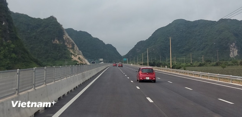 Nhiều tuyến cao tốc Bắc-Nam bị cắt trộm, phá hoại cáp truyền dẫn dữ liệu