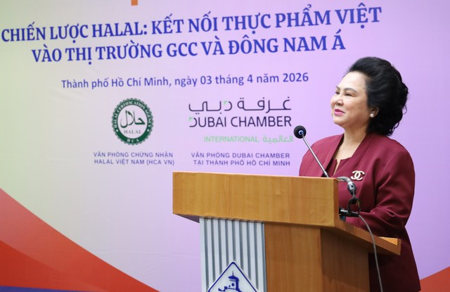 Theo b&agrave; L&yacute; Kim Chi, Chủ tịch Hiệp hội Lương thực Thực phẩm TPHCM, để tham gia s&acirc;u hơn trong thị trường Halal, doanh nghiệp cần đầu tư đồng bộ từ quy tr&igrave;nh sản xuất, chứng nhận đến x&acirc;y dựng thương hiệu v&agrave; năng lực cạnh tranh bền vững - Ảnh: VGP/LA