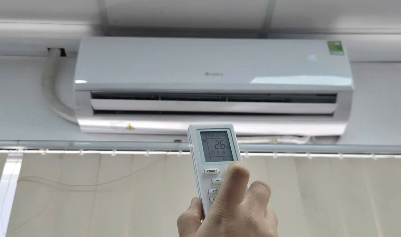 Ngành điện cảnh báo hóa đơn tiền điện tháng 4 có thể tăng mạnh