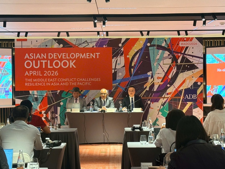 ADB: Kinh tế Việt Nam chống chịu vững vàng trước thách thức toàn cầu