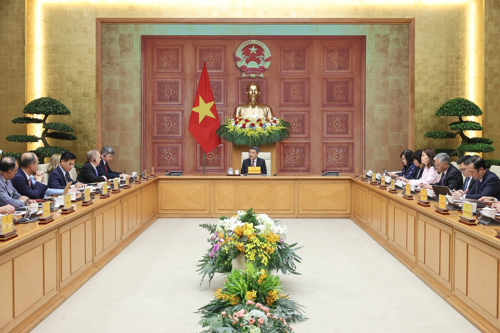 Thủ tướng làm việc với 52 doanh nghiệp Hoa Kỳ, thúc đẩy hợp tác đầu tư