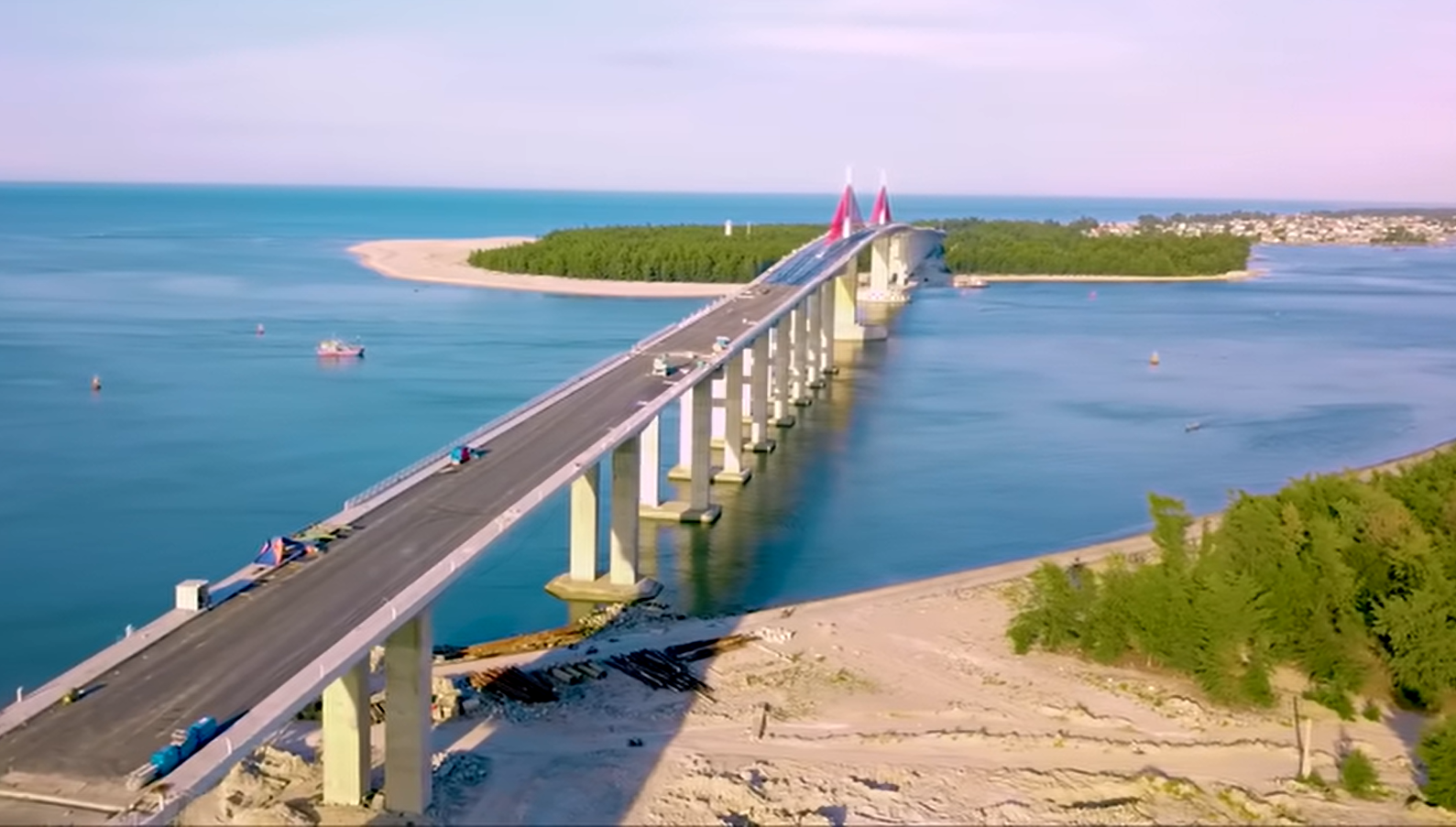 Cầu Thuận An chuẩn bị thông xe sau hơn 3 năm thi công