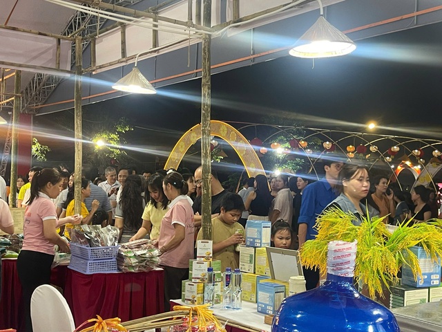 Khai mạc chương trình 'Tự hào Nông sản Việt' năm 2026