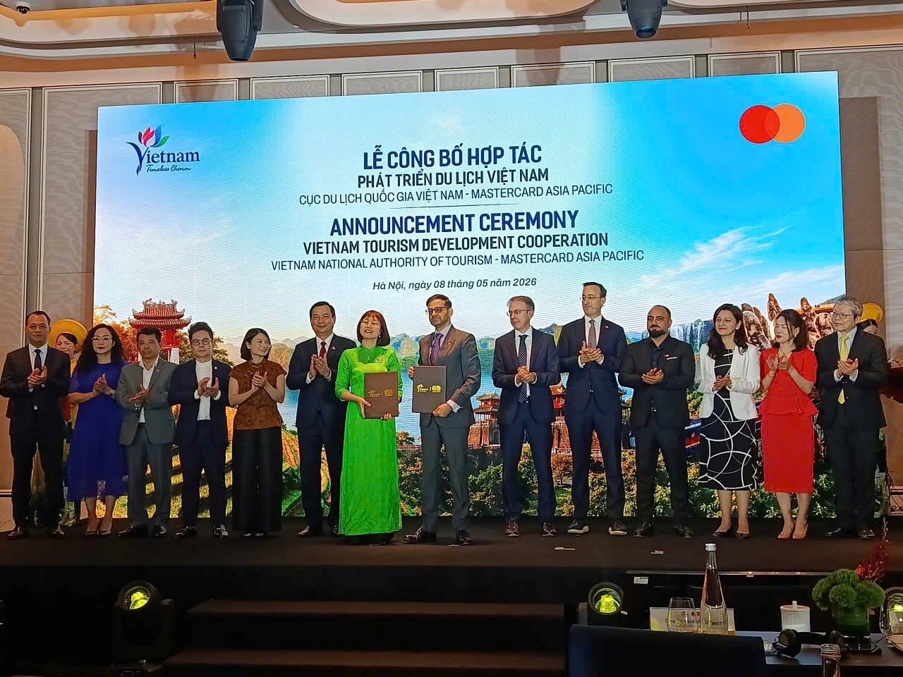 Việt Nam bắt tay Mastercard thúc đẩy chuyển đổi số du lịch giai đoạn 2026 - 2030