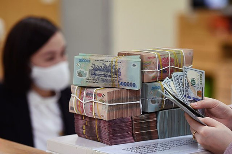 Tăng trưởng tín dụng vượt xa tốc độ huy động vốn