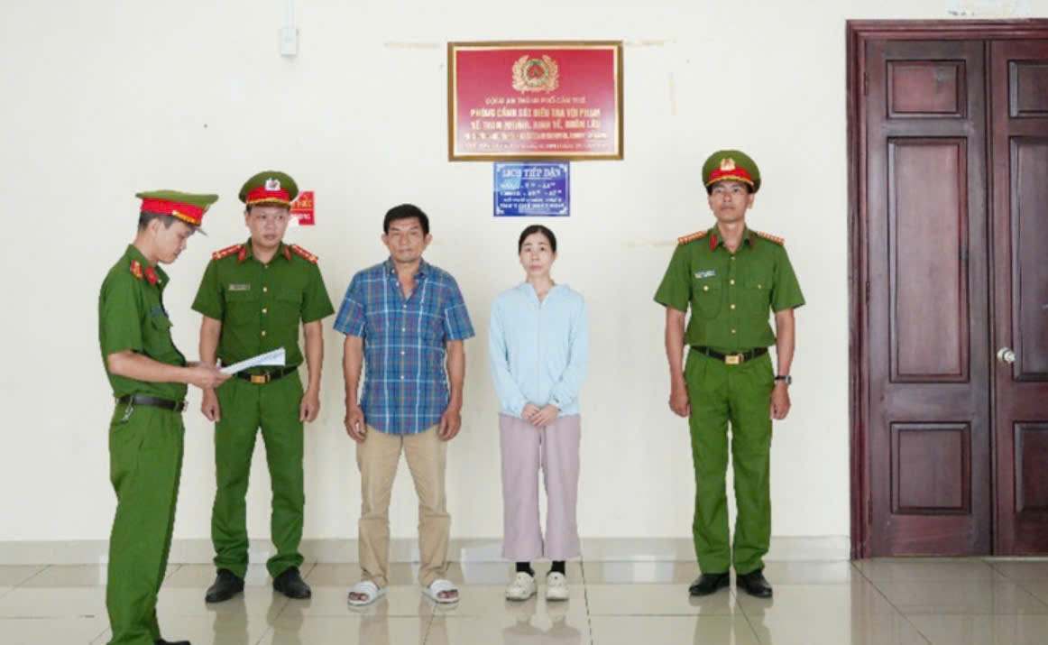 Cần Thơ: Khởi tố đường dây sản xuất nước hoa giả Dior, Chanel tiêu thụ qua mạng xã hội