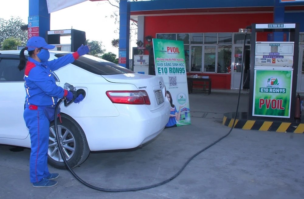 Từ ngày 15/5, PVOIL Thanh Hóa triển khai bán xăng sinh học E10 tại 61 cửa hàng trực thuộc