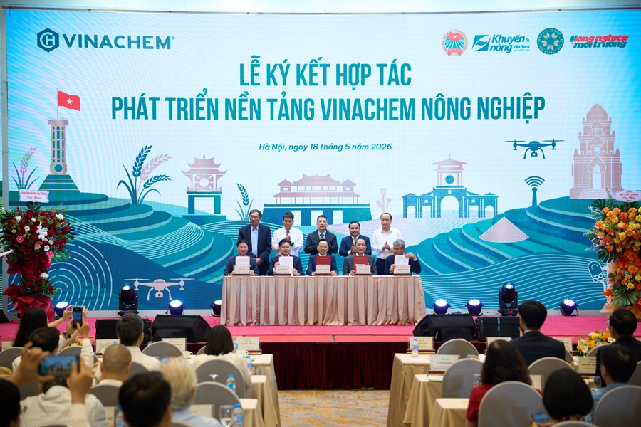 Vinachem bứt phá trong xây dựng hệ sinh thái số, đồng hành cùng nông dân bằng tri thức và khoa học công nghệ